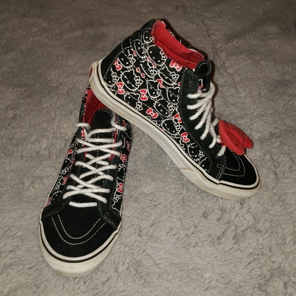Hello Kitty high top Vans